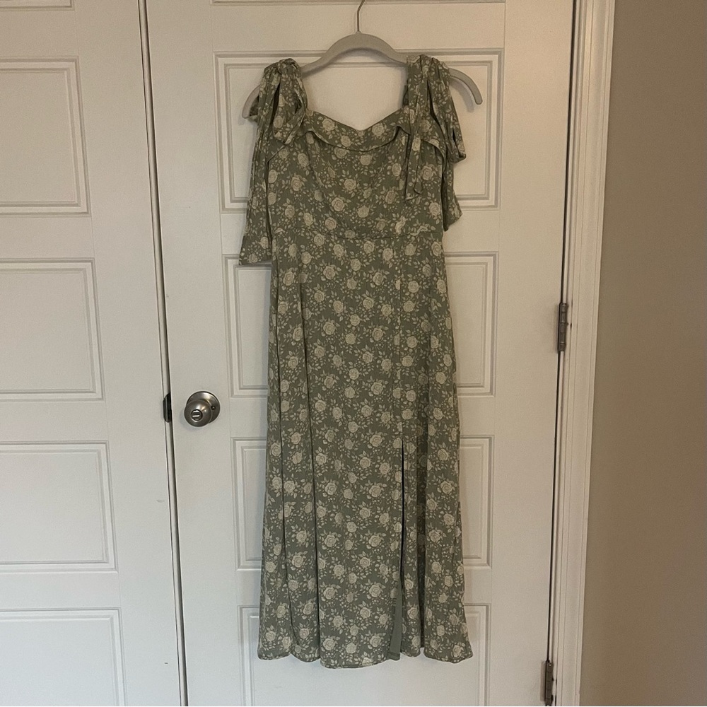Trixxi Floral Midi Dress | S